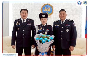 Монгол Улсын гавьяат дасгалжуулагч, цагдаагийн ахмад С.Будхүүд хүндэтгэл үзүүллээ